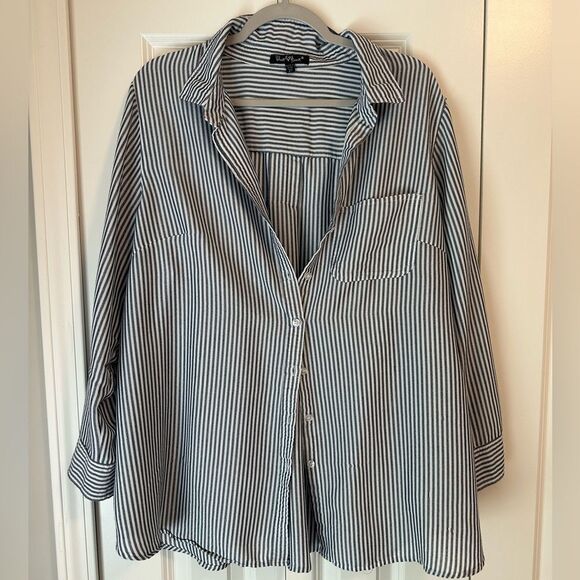 Velvet Heart Tops - Velvet Heart Navy Stripe Blouse Button Up Size 2X